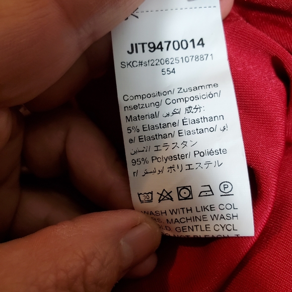 Shein Lace Insert Velvet Peplum Tee Size 2XL.Pit to pit approx: 21 inches Rig - Picture 8 of 8